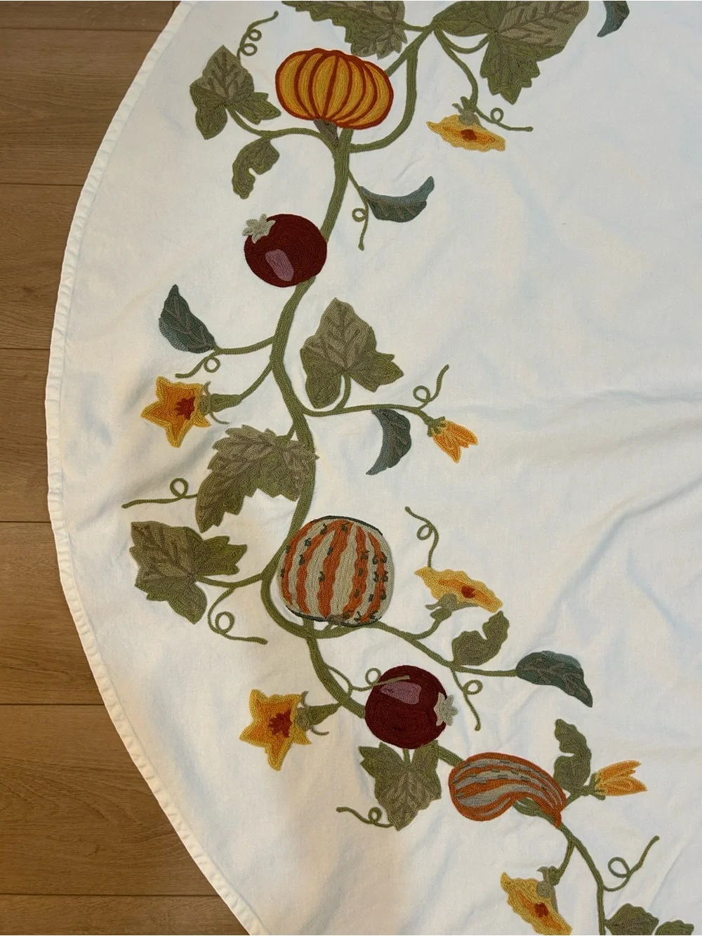 Williams Sonoma Harvest Embroidered Tablecloth